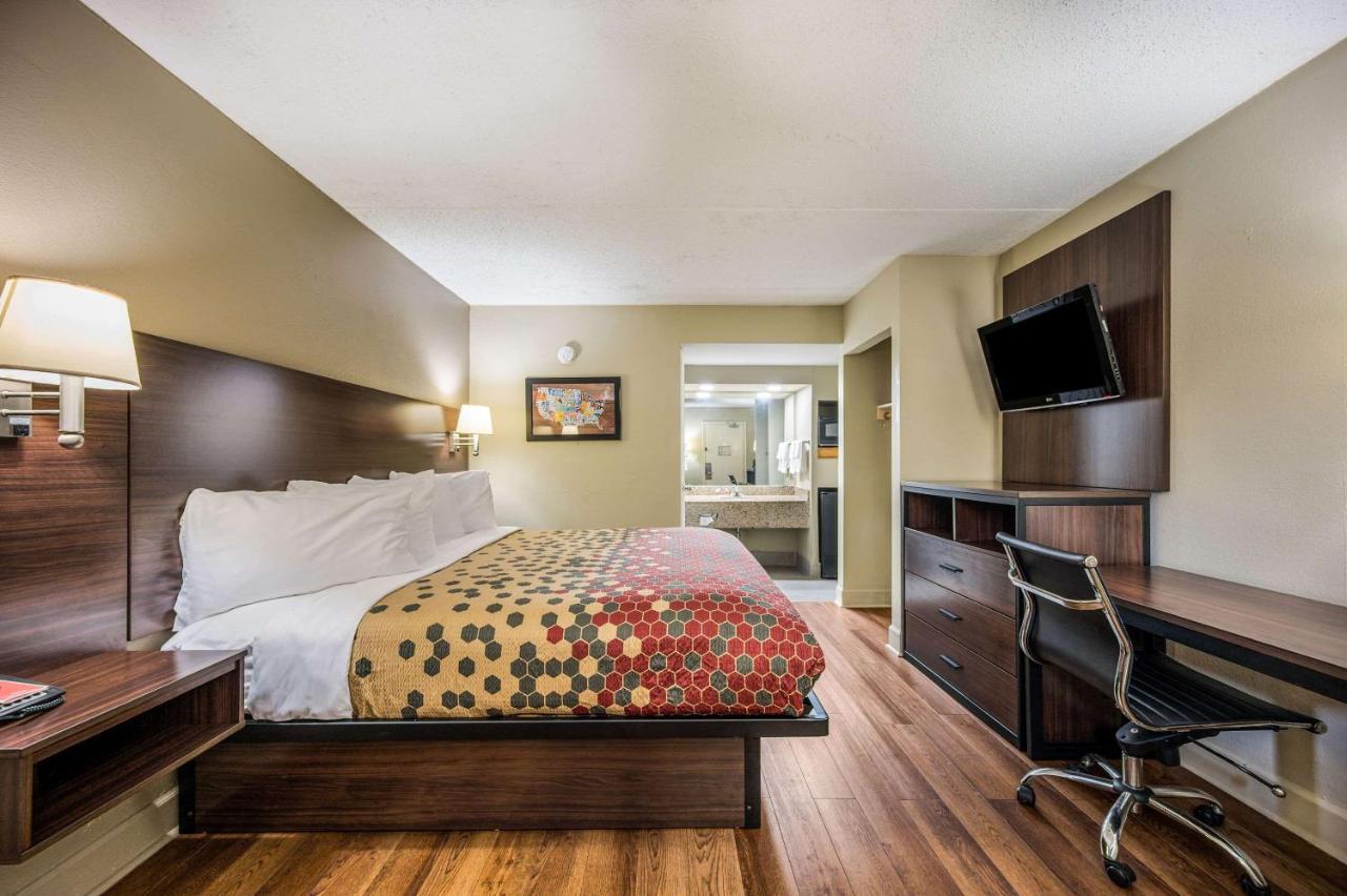 Econo Lodge Inn & Suites University Huntsville Exteriér fotografie