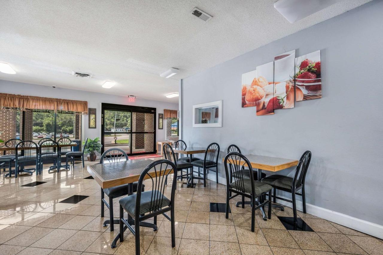 Econo Lodge Inn & Suites University Huntsville Exteriér fotografie
